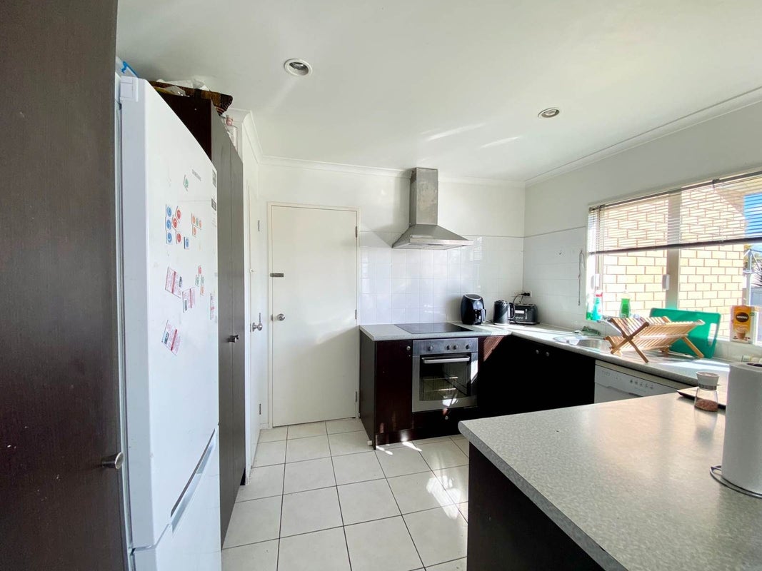 41 Seymour Road, Sunnyvale, Auckland - Carousel 2