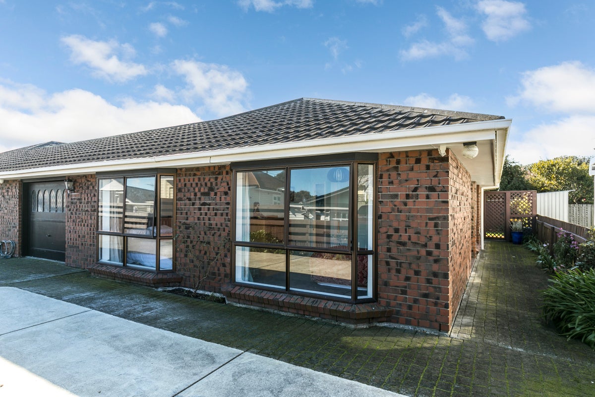 49 Rex Street, Miramar, Wellington - Carousel 1