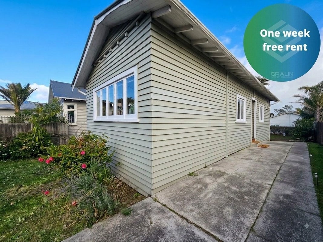 22 Tennyson Street, Mount Eden, Auckland - Carousel 1