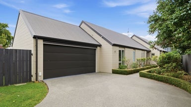 6 Dunrobin Place, Avonhead, Christchurch - Carousel 1