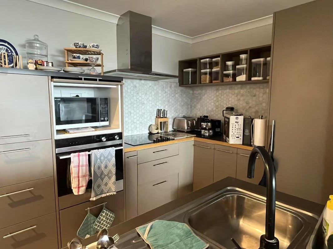 2B/12 Selwyn Road, Howick, Auckland - Carousel 2