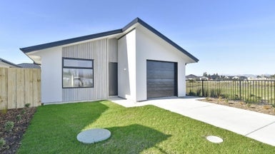 16 Millhaven Place, Casebrook, Christchurch - Carousel 1