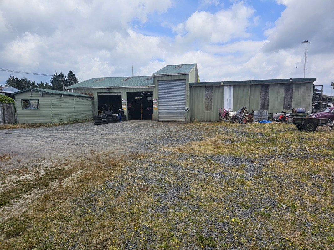 178 Mamaku Road, BRIXTON, WAITARA - Carousel 2