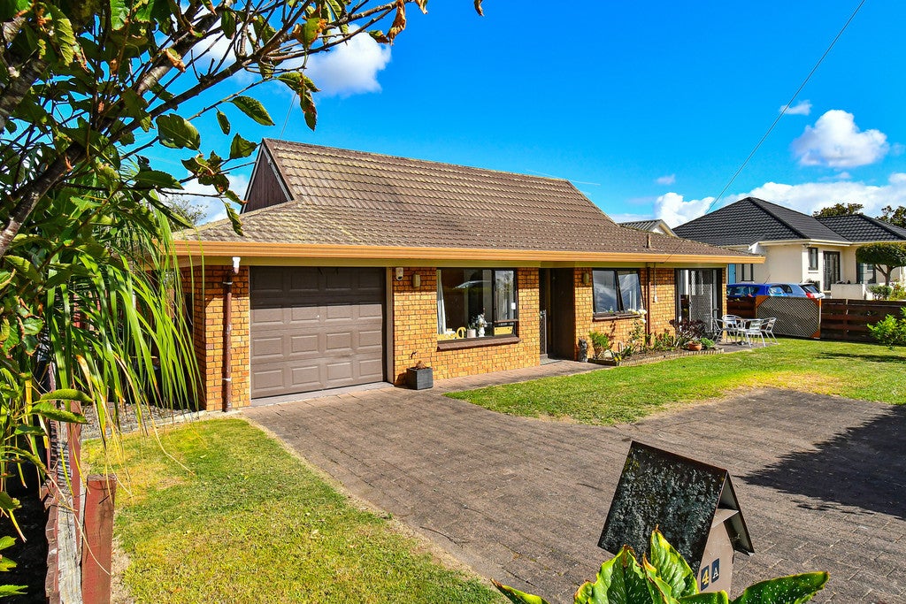 2/4 PRICTOR STREET, Papakura, AUCKLAND - Carousel 13