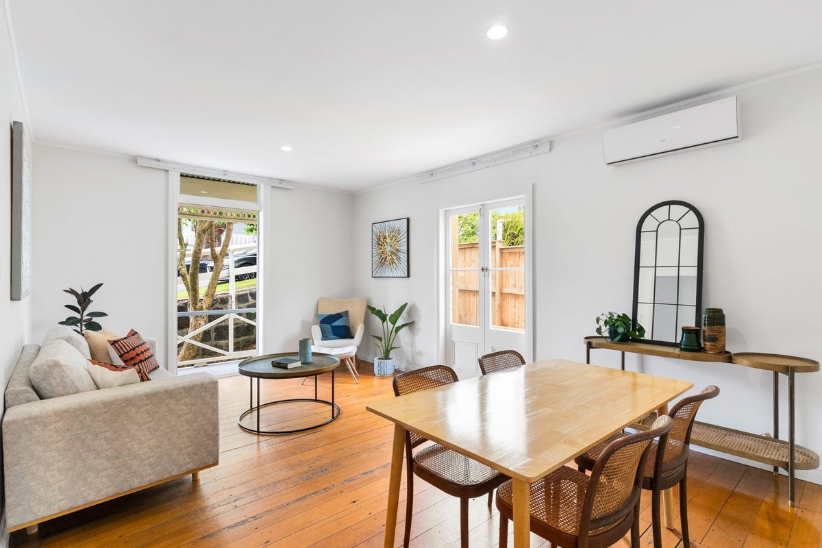 2 Schofield Street, Grey Lynn, Auckland - Carousel 2