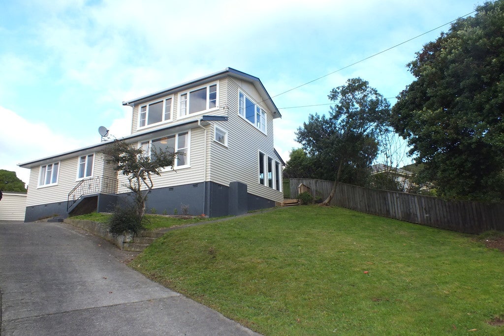 3 Kotuku Street, Elsdon, Porirua - Carousel 13