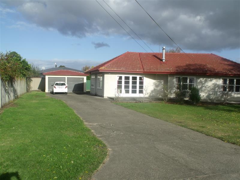 409 Collinge Road, Mayfair, Hastings - Carousel 1