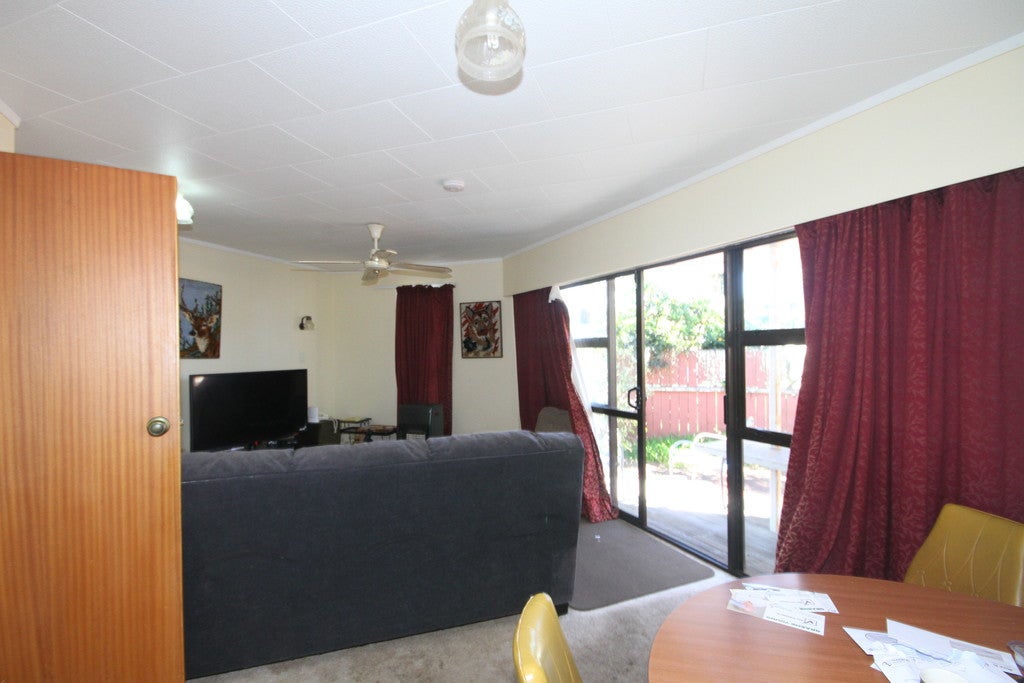 8A Chester Road, Springvale, Whanganui - Carousel 2