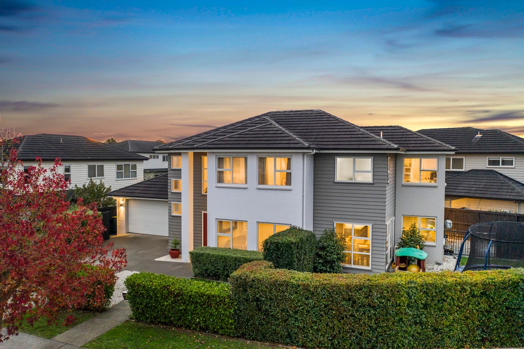 12 Pickaberry Avenue, Karaka, Papakura - Carousel 19