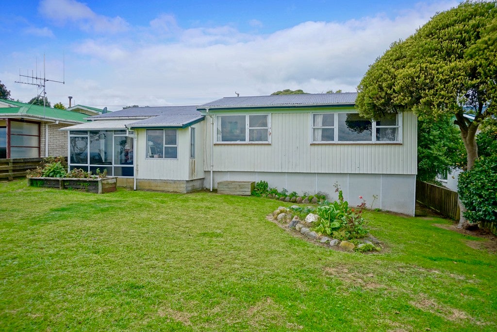44 Arawa Avenue, Maketu, Te Puke - Carousel 13