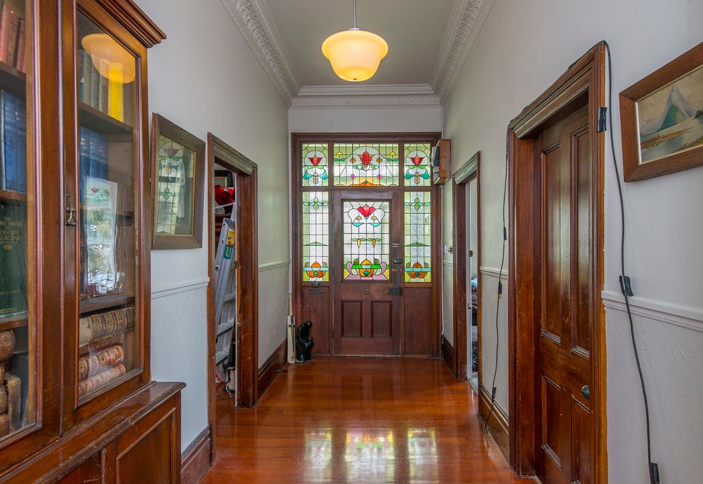9 Manley Terrace, Newtown, Wellington - Carousel 2