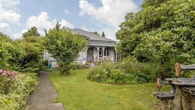 5 Taramea Place, Addington, Christchurch - Carousel 1