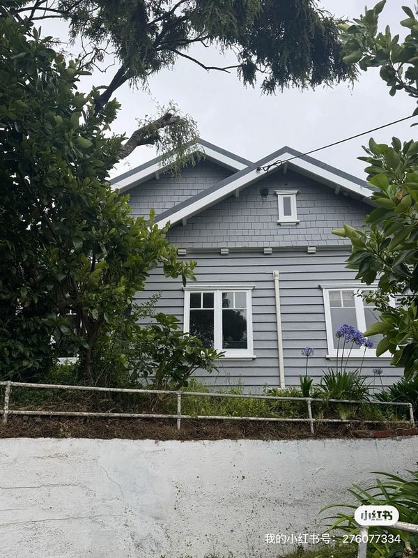 44 Pitt Street, Wadestown, Wellington - Carousel 1