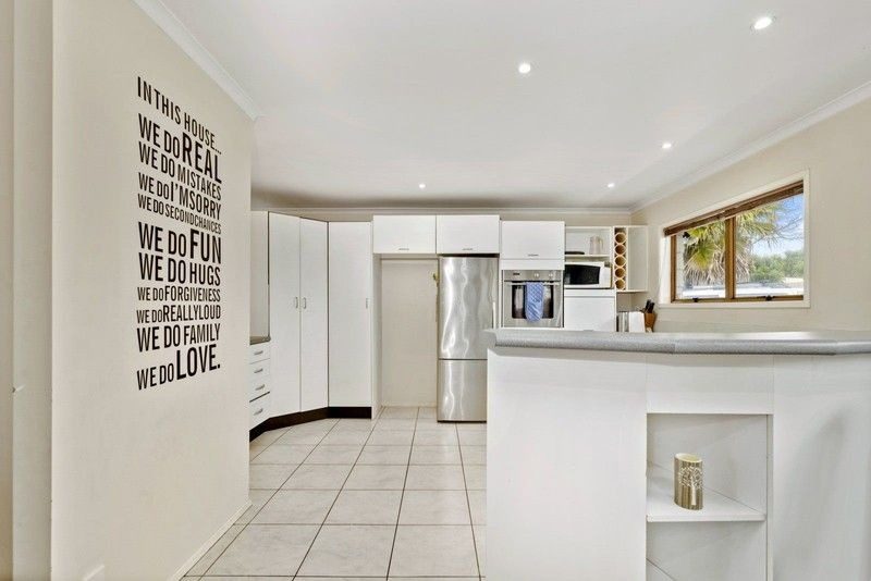 16 Utuhina Road, Springfield, Rotorua - Carousel 2