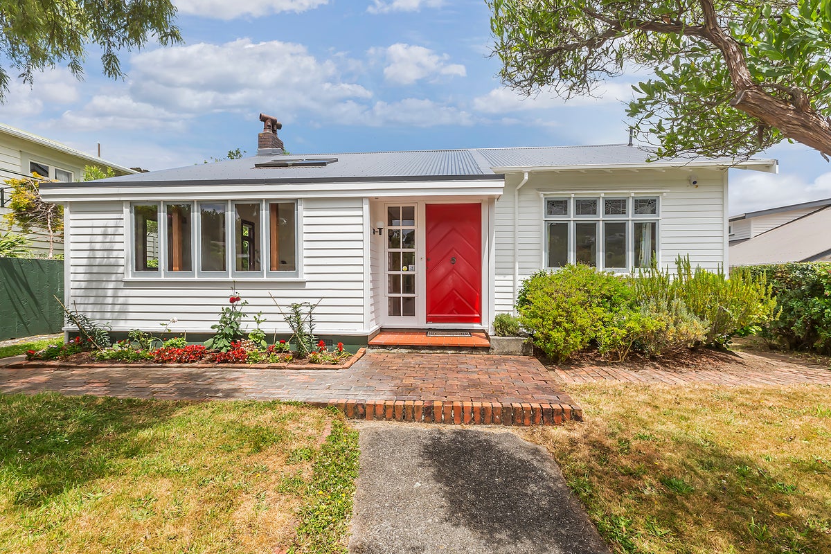 36 Colway Street, Ngaio, Wellington - Carousel 1