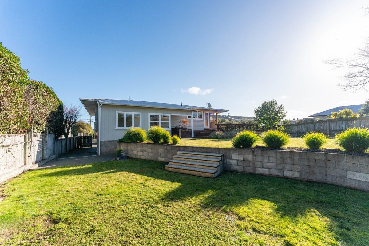 2/48 Ngamotu Road, Hilltop, Taupo, Waikato - Carousel 2