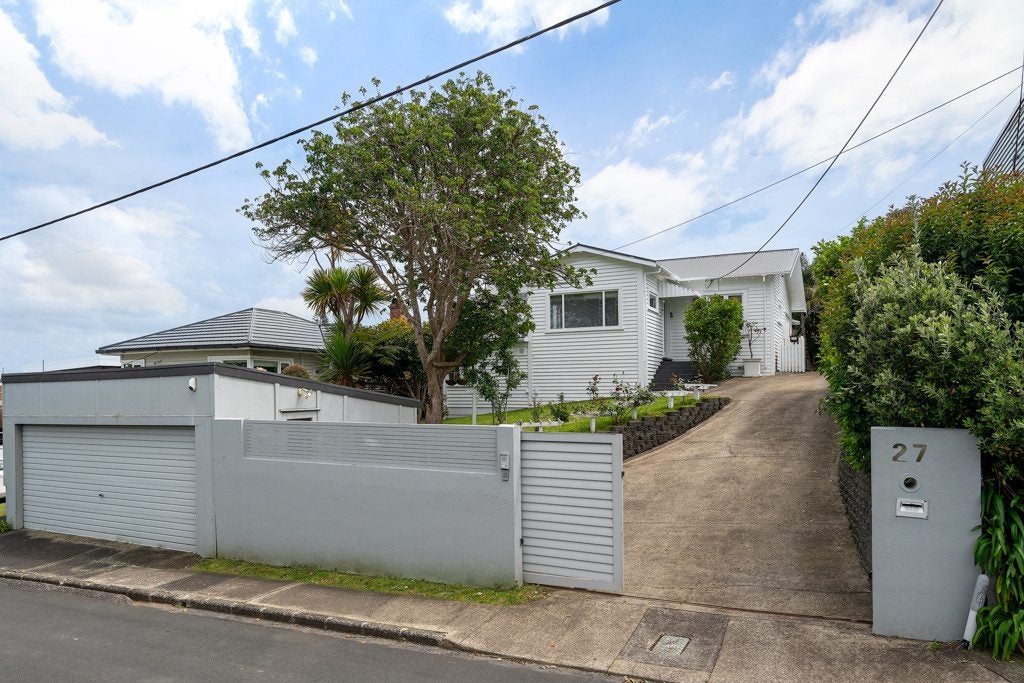 27 Harley Road, Takapuna, Auckland - Carousel 2