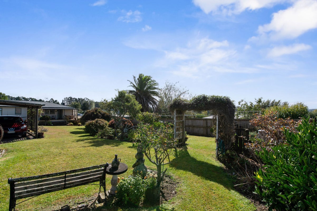 14 Frances Street, Ngongotaha, Rotorua - Carousel 2