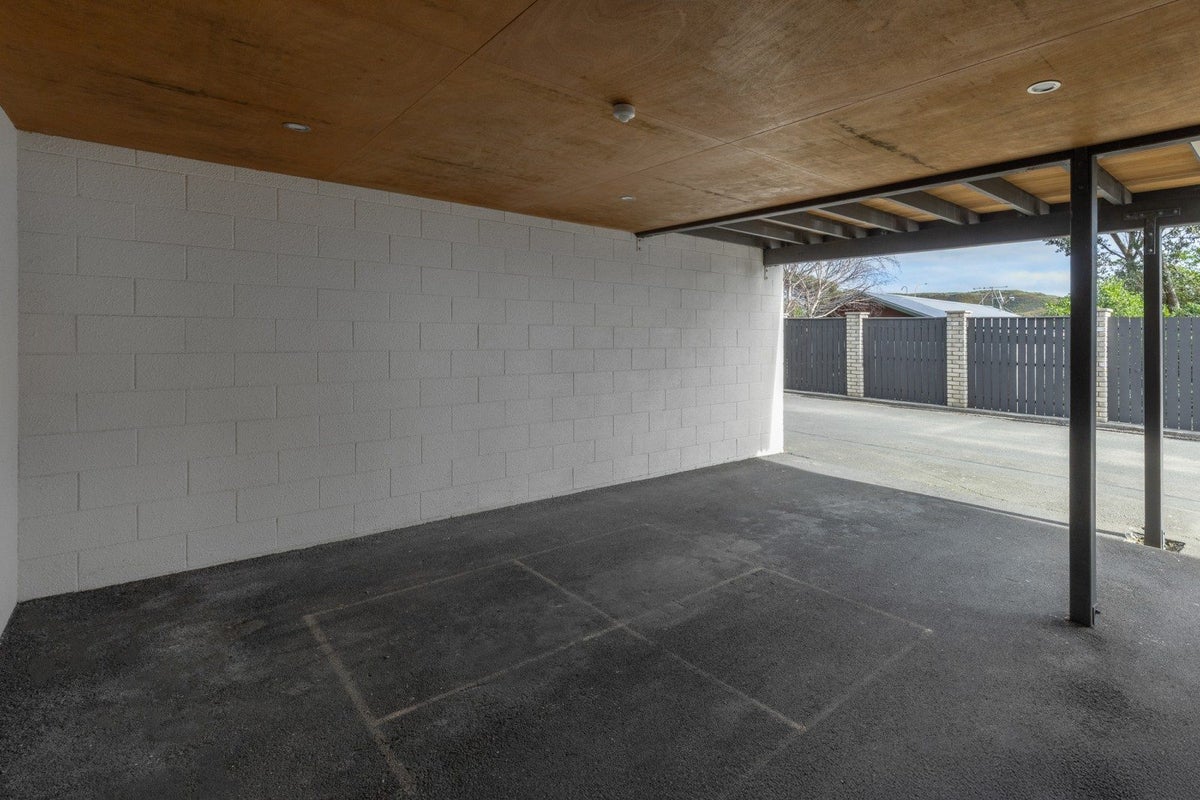 7/24 Acheron Road, Paremata, Porirua - Carousel 23