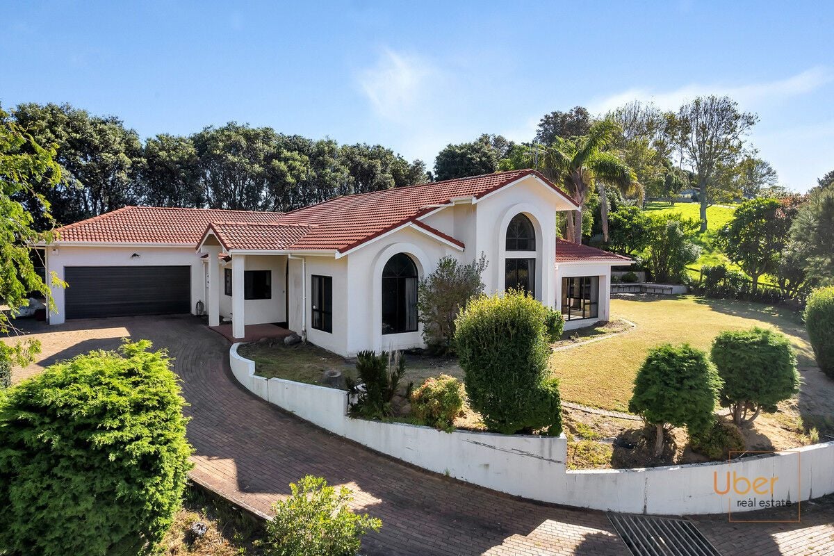 11 DAVIDSON AVE, TAMATERAU, WHANGAREI - Carousel 1