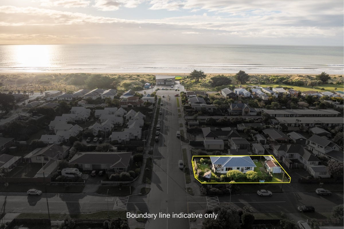 107 Pine Avenue, New Brighton, Christchurch - Carousel 2