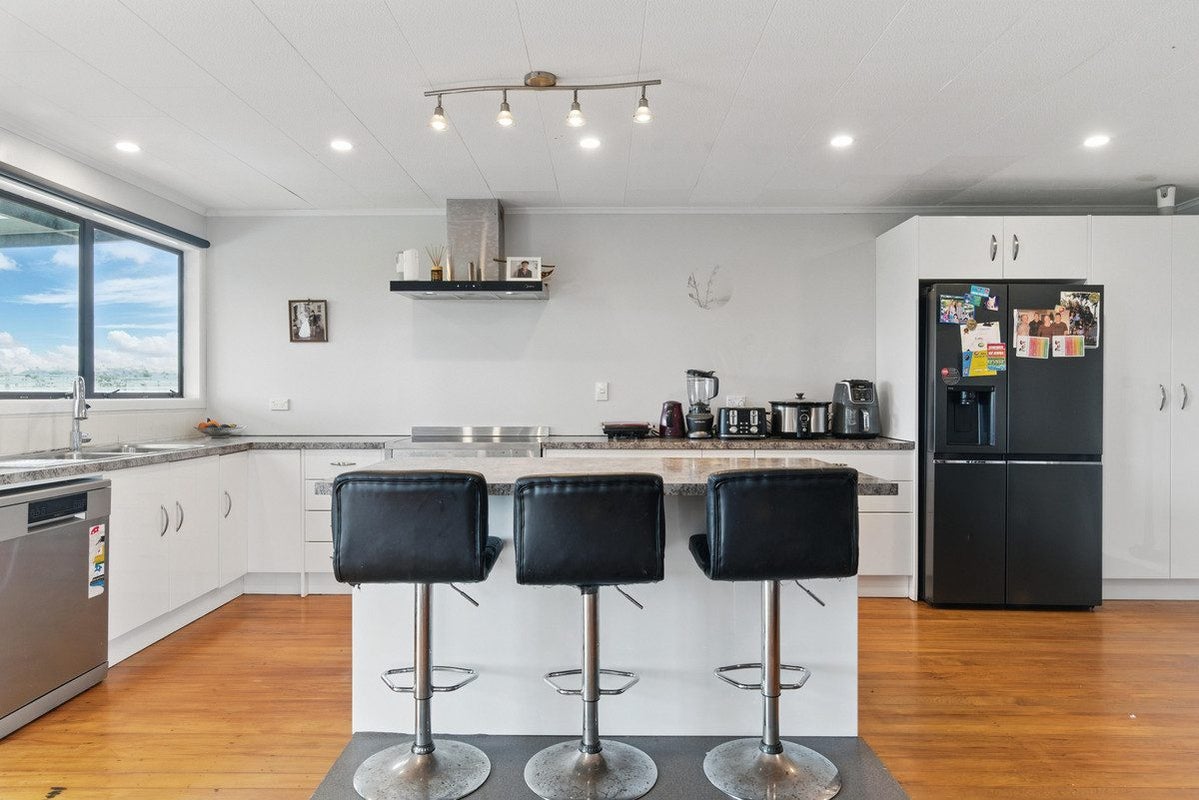 307 Campbell Road, Pukehina, Te Puke - Carousel 2