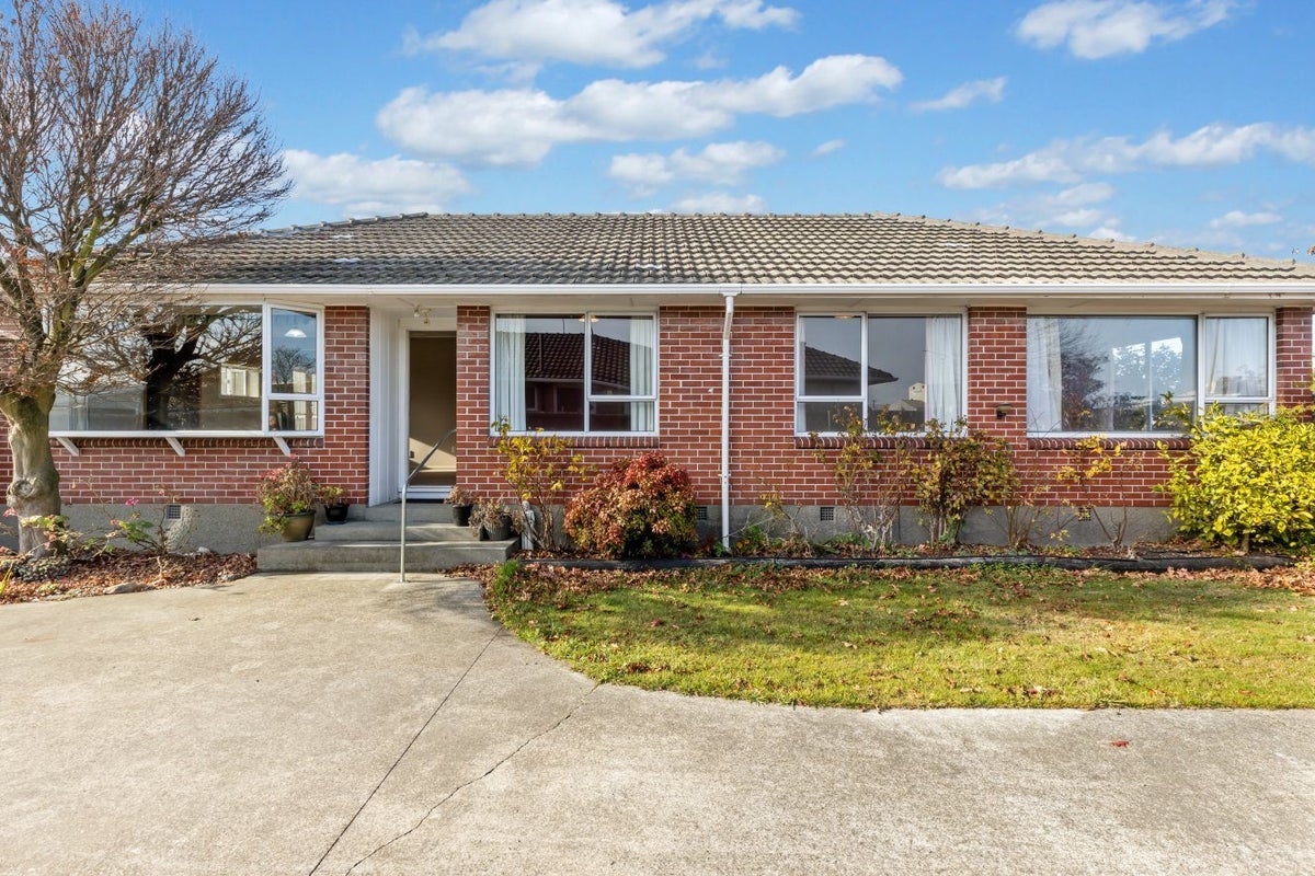 34 Buchanans Road, Hei Hei, Christchurch - Carousel 1