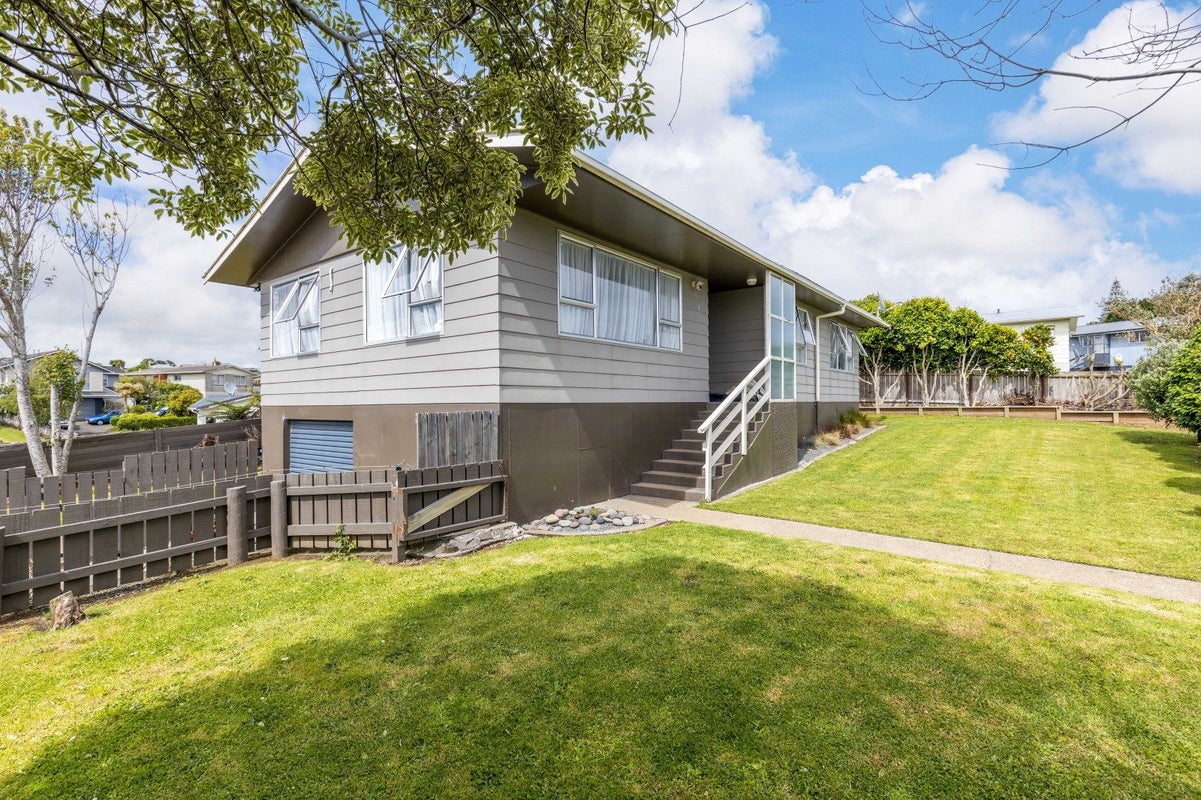 1 Veronica Place, Bell Block, New Plymouth - Carousel 1