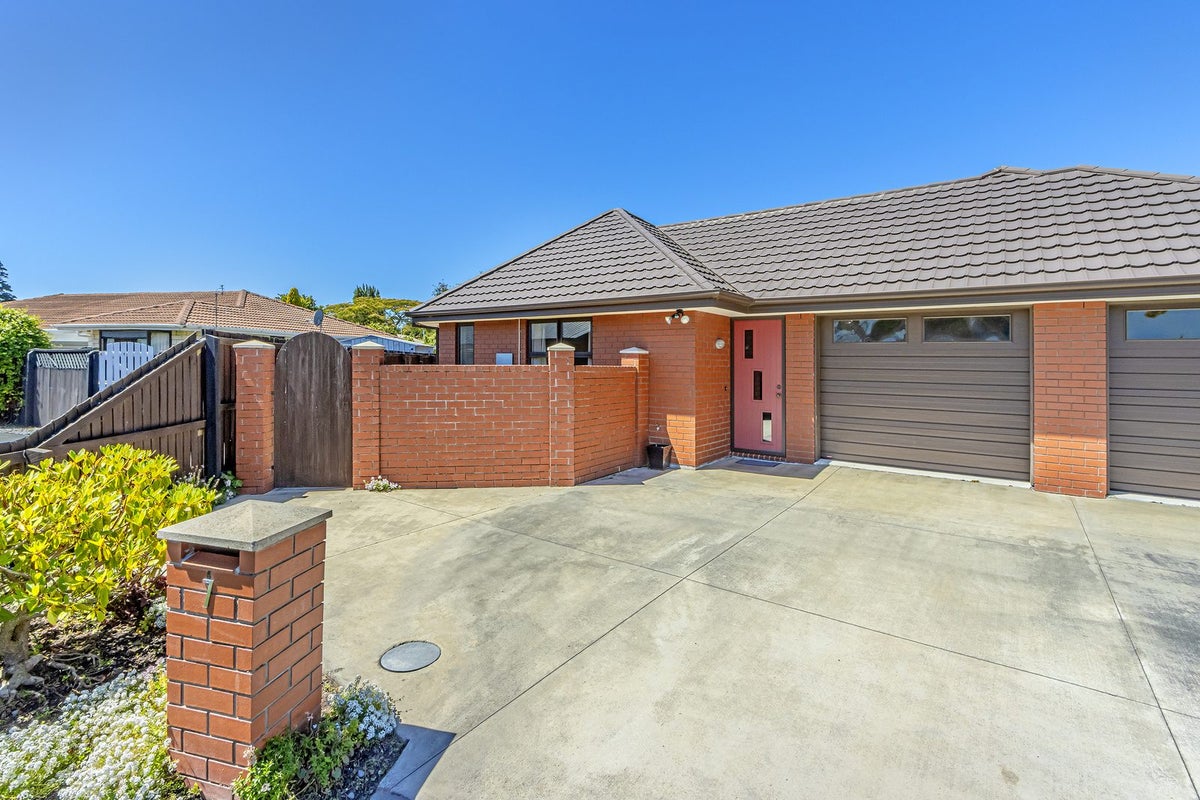 1/7 Gibbs Place, Halswell, Christchurch - Carousel 1