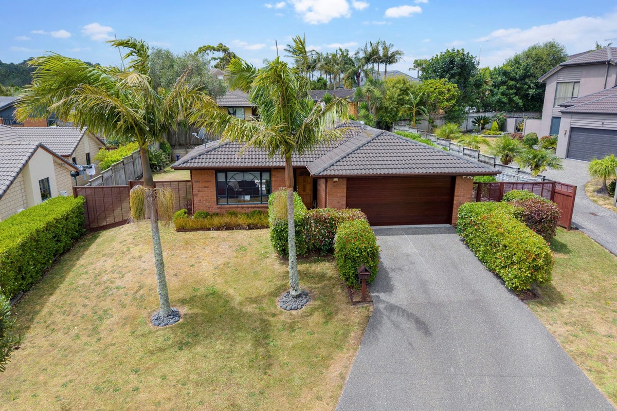 16 Cutter Place, Greenhithe, Auckland - Carousel 2
