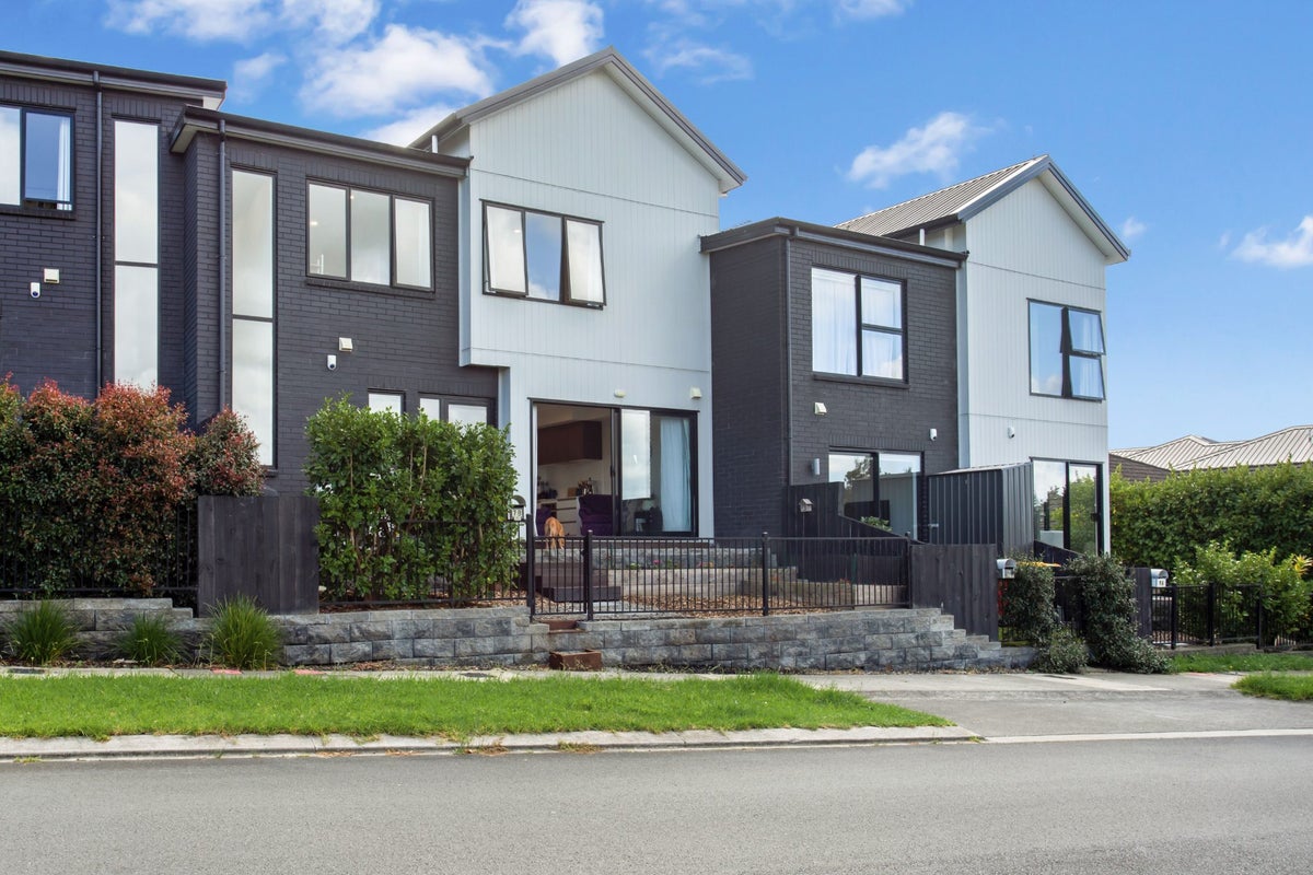 7B Podgora Avenue, Kumeu - Carousel 1