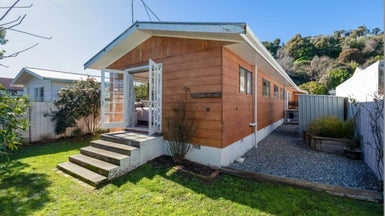 1/184 Tahunanui Drive, Tahunanui, Nelson - Carousel 1
