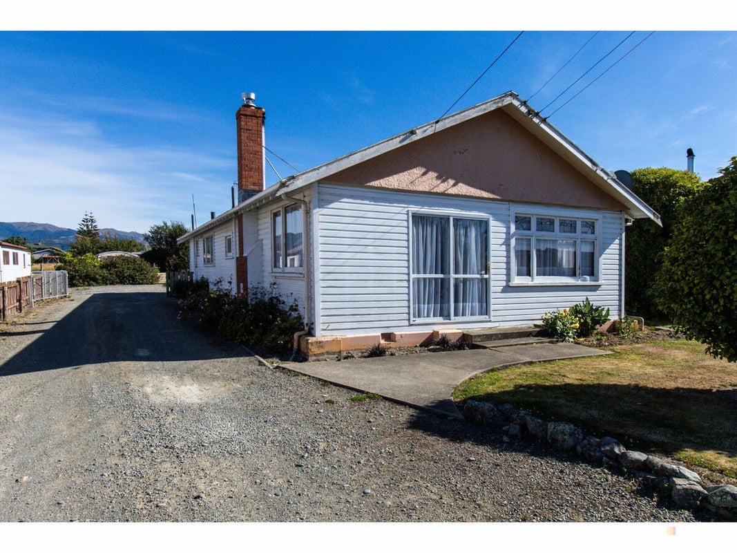 76 Shearman Street, Waimate, Waimate - Carousel 1