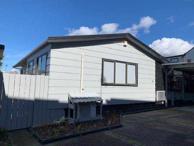 3A Fruitvale Road, New Lynn, Auckland - Carousel 1