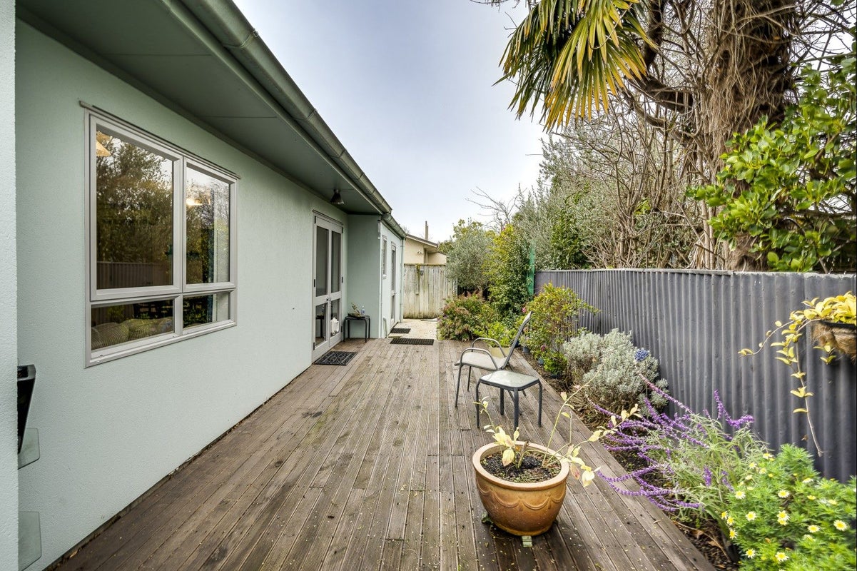 233A Grove Road, Mayfair, Hastings - Carousel 20
