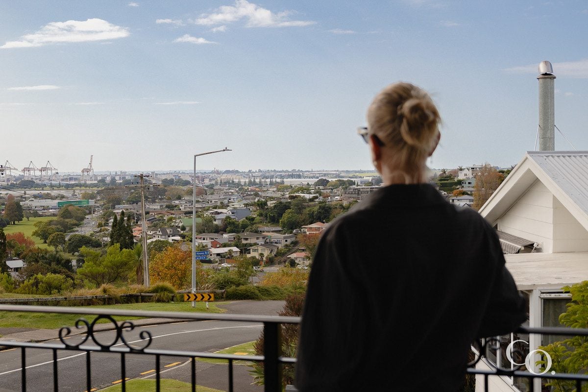 49 Hinewa Road, Otumoetai, Tauranga - Carousel 2