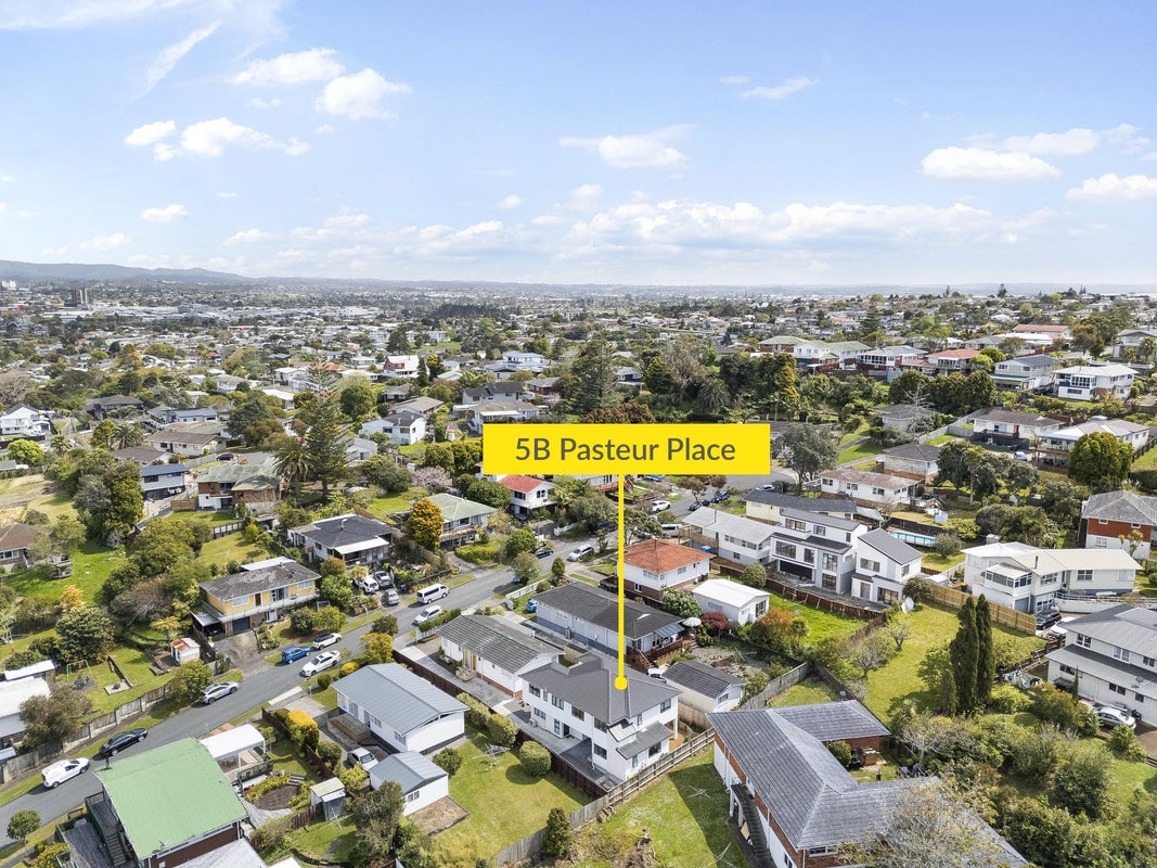 5B Pasteur Place, New Windsor, Auckland - Carousel 21