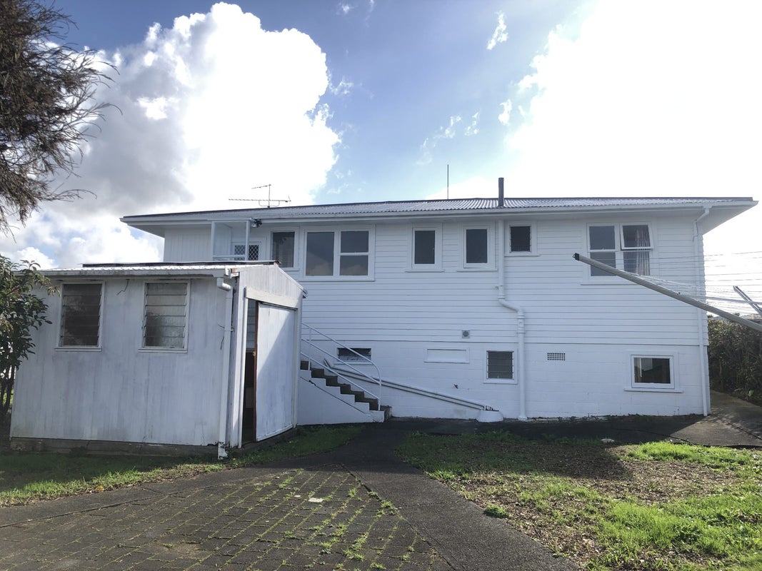 217 Sunnynook Road, Wairau Valley, Auckland - Carousel 2