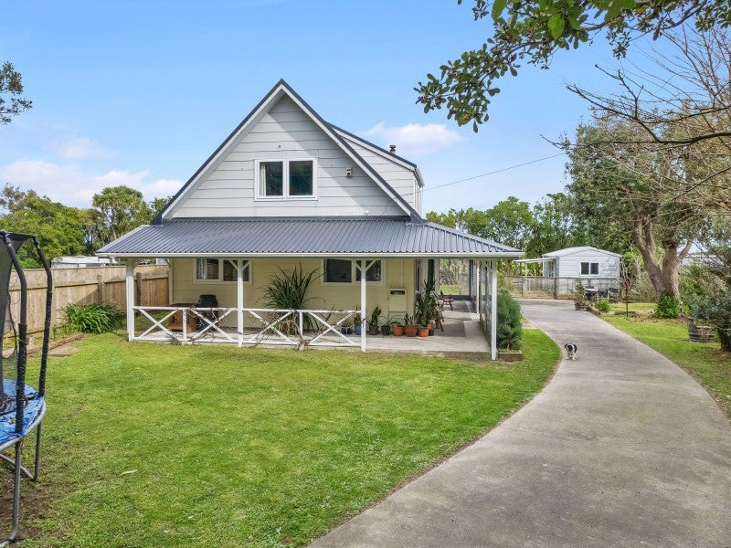 53 Atkinson Avenue, Otaki Beach, Otaki - Carousel 23