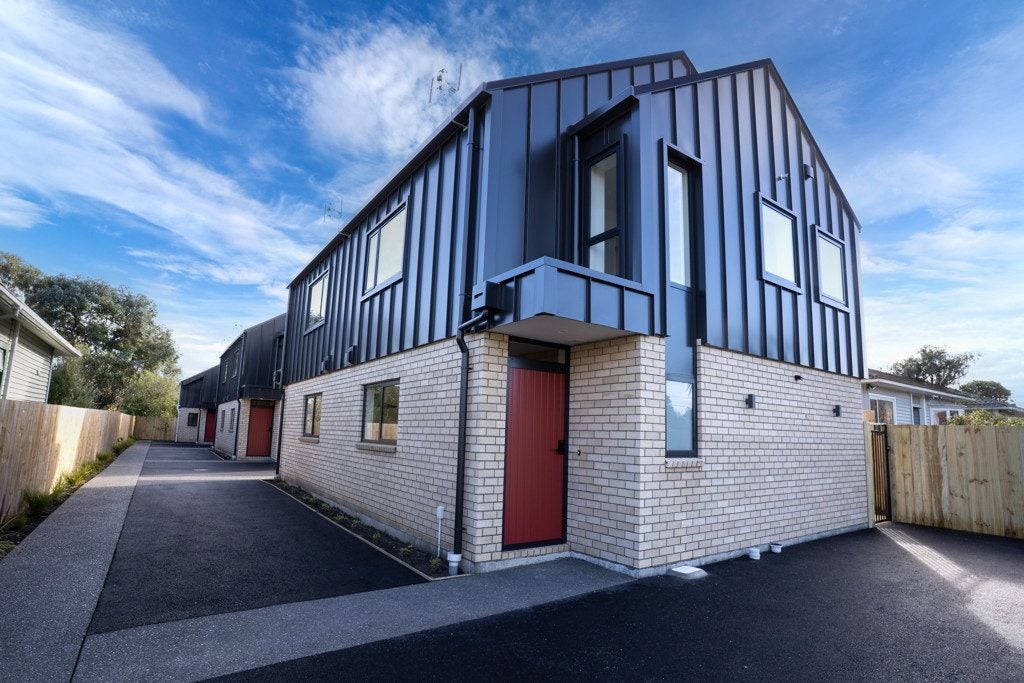 5/11 Hulbert Street, Linwood, Christchurch - Carousel 2