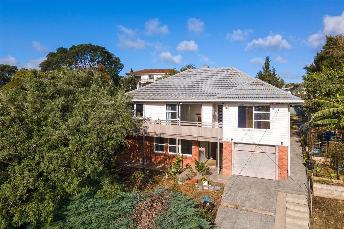 32 Anita Avenue, Mount Roskill, Auckland - Carousel 2