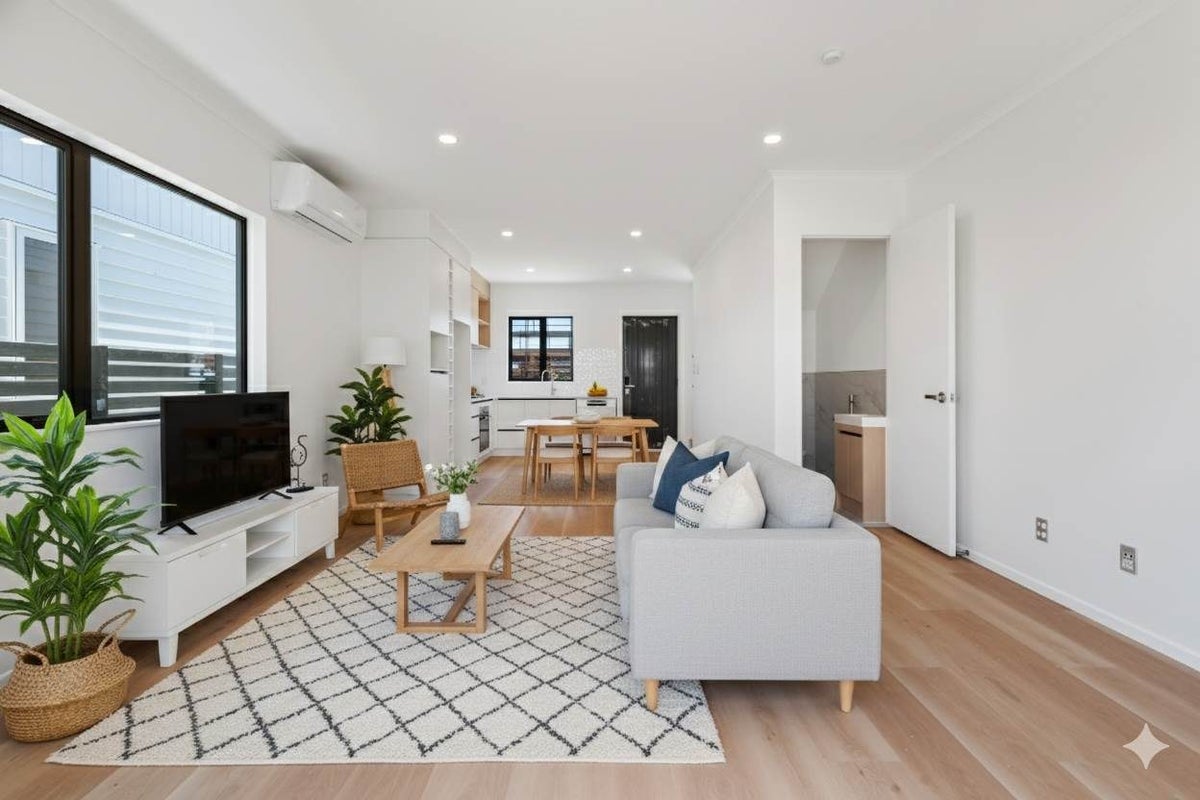 10 Longview Oak Lane, Rosehill, Papakura, Auckland - Carousel 2