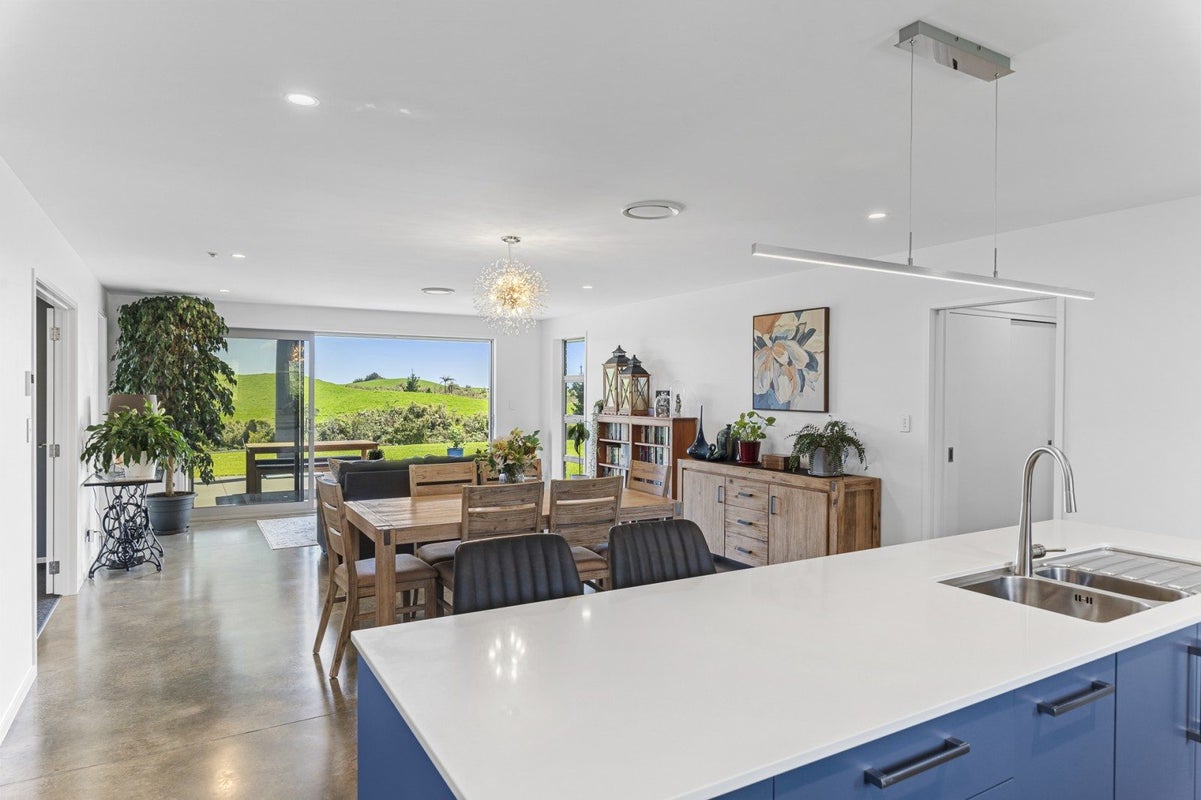 210 Maude Road, Kaimiro, New Plymouth - Carousel 2