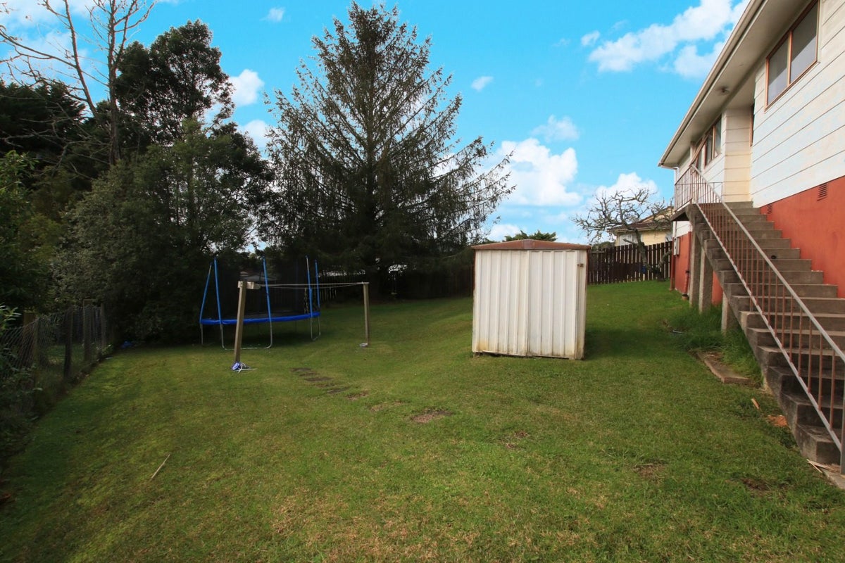 23 Virgo Place, Glen Eden, Auckland - Carousel 8