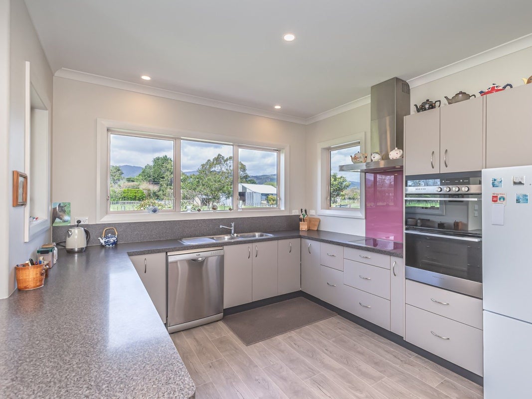 514 Arapaepae Road, OHAU, LEVIN - Carousel 2