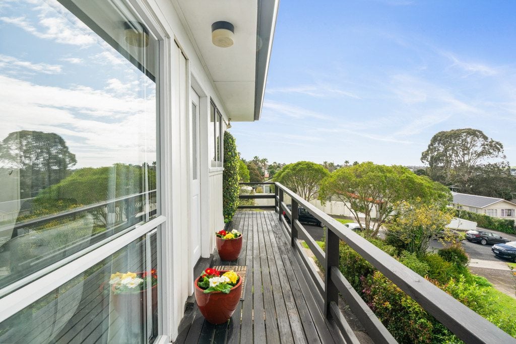 3/27 Caulton Street, St Johns, Auckland - Carousel 1