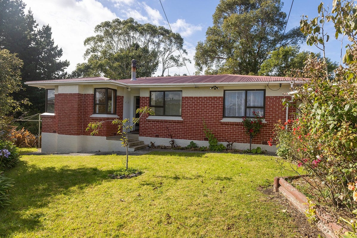 26 Summertime Avenue, Corstorphine, Dunedin - Carousel 1