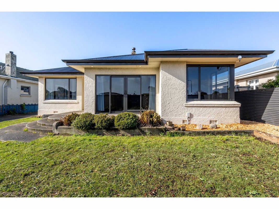 583 Tay Street, Hawthorndale, Invercargill - Carousel 1