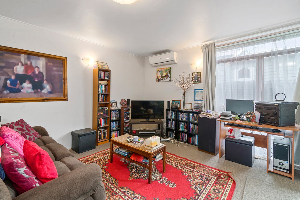 63B Lake Road, Ohinemutu, Rotorua - Carousel 2