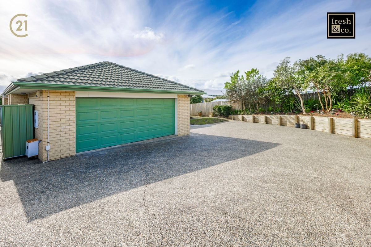 22 Mt Lebanon Crescent, The Gardens, Auckland - Carousel 22